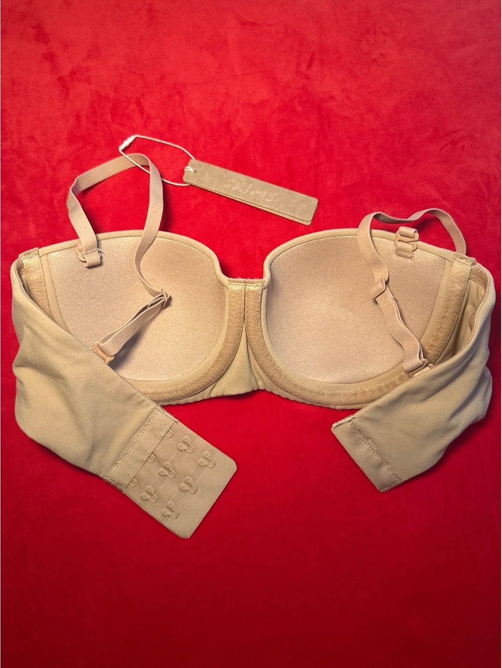 Skims Fits Everybody Strapless Bra Color Ochre Size 32B - Picture 2 of 3